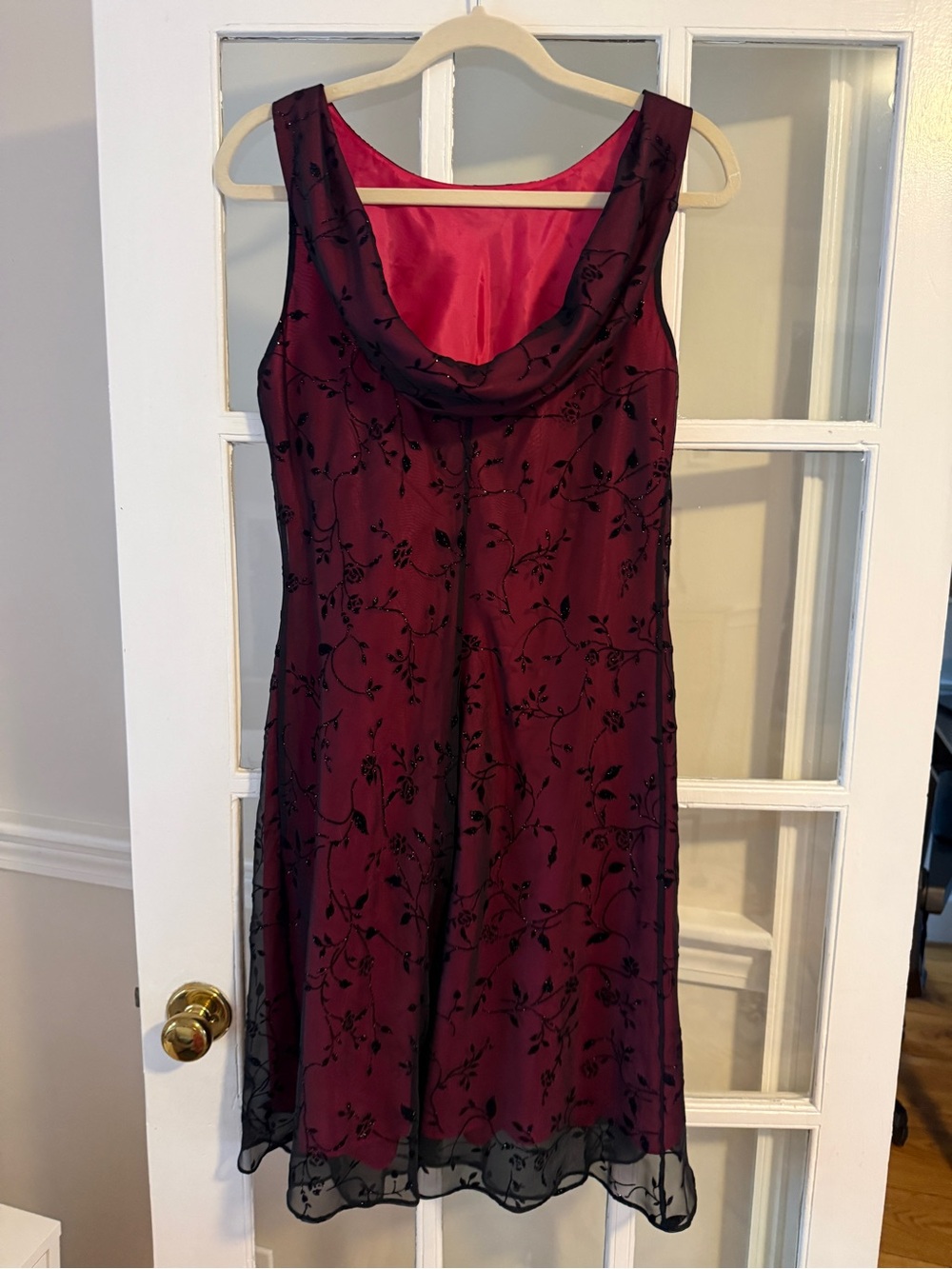 Vintage Chelsea Nites Sleeveless Pink Dress with Black Floral Overlay - Picture 5 of 10